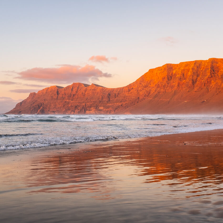 Famara